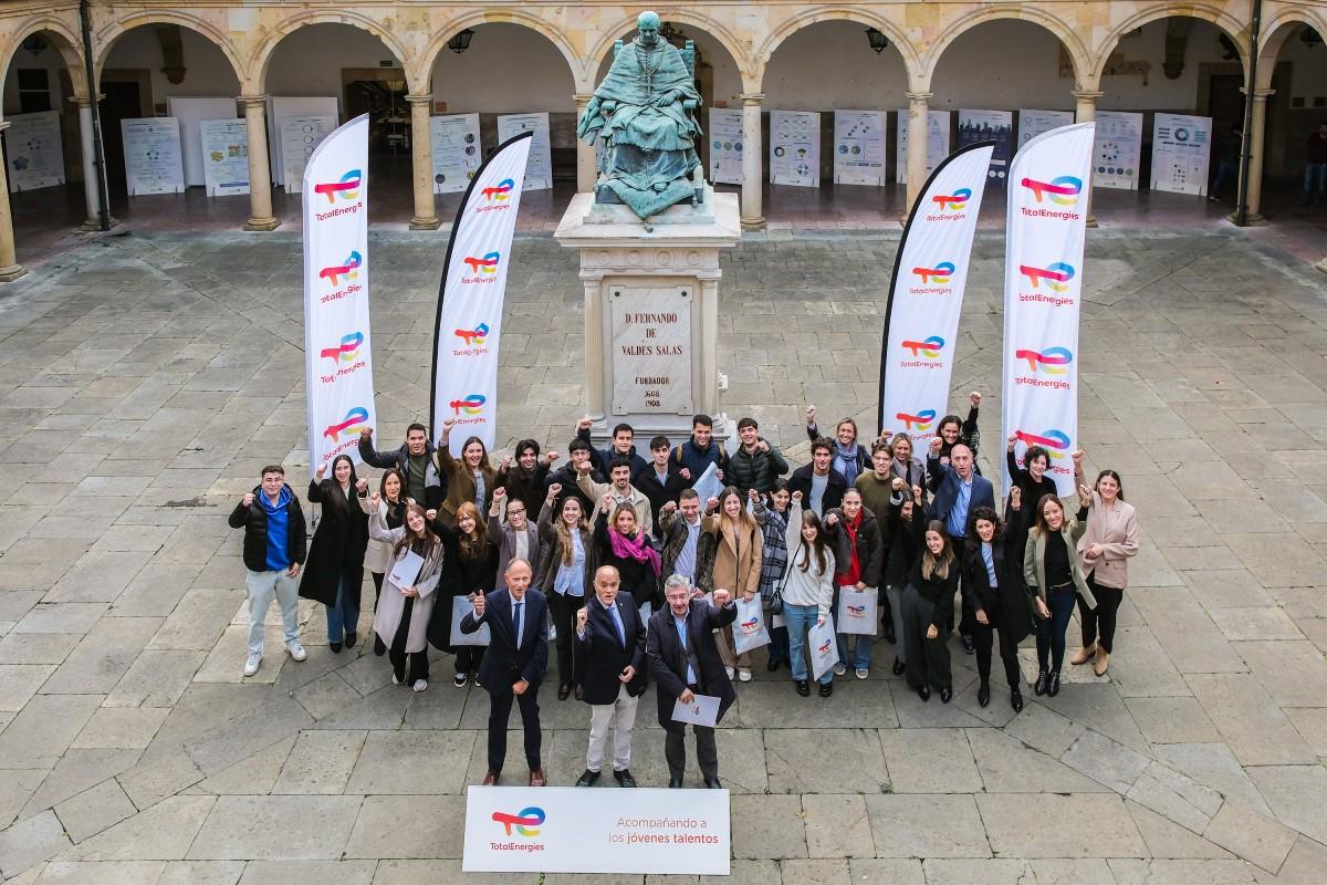 programa de becas universidad de oviedo 2025